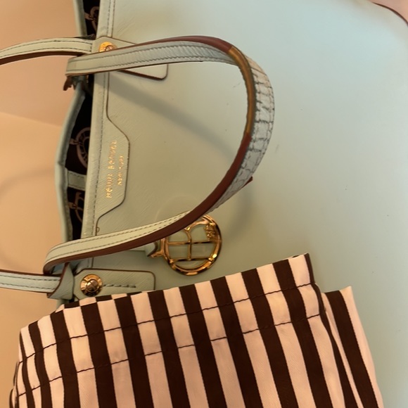 Henri Bendel - Picture 7 of 7